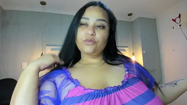 Snapshot of Clarigil chatting on June 2, 2026, 12:49 pm Clarigil online show from June 2, 2026, 12:49 pm