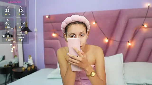 Snapshot of Beautifulskinny18 chatting on May 31, 2026, 7:58 pm Beautifulskinny18 online show from May 31, 2026, 7:58 pm