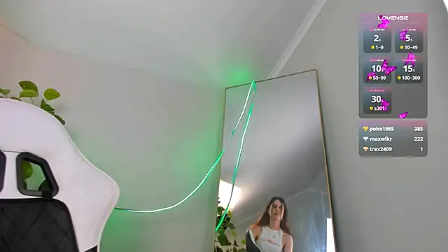 Snapshot of Barbara__One chatting on March 1, 2025, 1:11 am Barbara One online show from March 1, 2025, 1:11 am