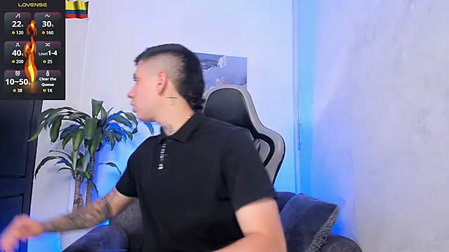 Yeiko Romero  online show from January 11, 2026, 10:38 pm