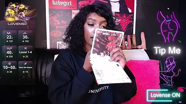 Snapshot of TIFFANYYSTAR chatting on March 10, 2025, 2:26 pm TIFFANYYSTAR online show from March 10, 2025, 2:26 pm