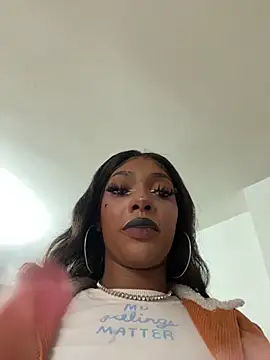 Snapshot of TIFFANYYSTAR chatting on September 19, 2025, 1:59 pm TIFFANYYSTAR online show from September 19, 2025, 1:59 pm