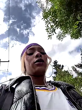 Snapshot of TIFFANYYSTAR chatting on October 2, 2025, 1:36 pm TIFFANYYSTAR online show from October 2, 2025, 1:36 pm