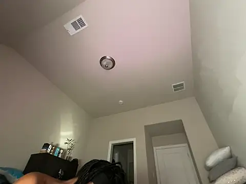 wynterheat online show from February 9, 2026, 10:19 pm