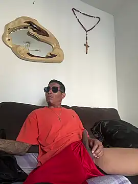 Snapshot of Daniel7131 chatting on January 10, 2026, 10:38 pm Daniel7131 online show from January 10, 2026, 10:38 pm