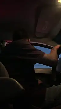 Snapshot of Daniel7131 chatting on December 17, 2024, 12:45 am Daniel7131 online show from December 17, 2024, 12:45 am