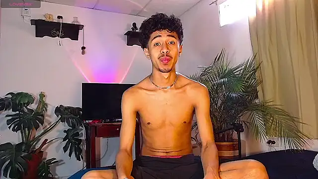 RyanRizzo online show from February 4, 2025, 5:23 pm