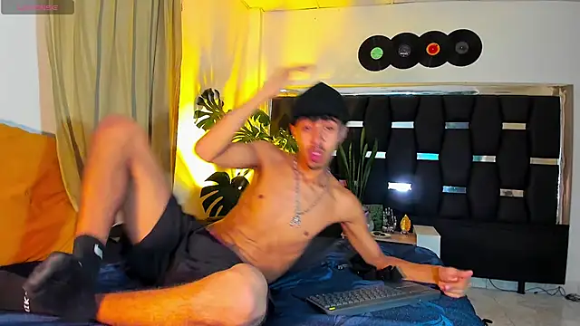 RyanRizzo online show from February 22, 2025, 9:37 pm