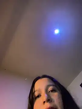 Snapshot of Leslydeleon23 chatting on December 16, 2024, 2:57 am Leslydeleon23 online show from December 16, 2024, 2:57 am