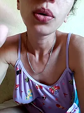 Snapshot of Nandasant09 chatting on September 15, 2025, 4:07 pm Nandasant09 online show from September 15, 2025, 4:07 pm