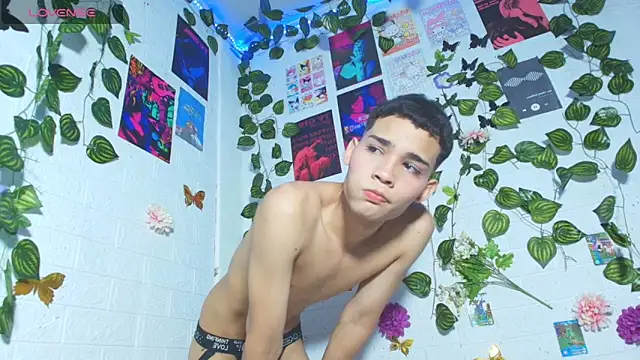 stevan1855 online show from April 28, 2026, 4:33 pm