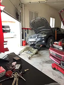 donnuozfutura online show from February 19, 2025, 11:49 am