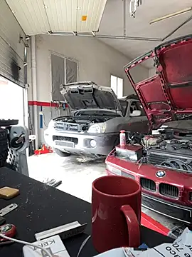 donnuozfutura online show from February 12, 2025, 12:44 pm