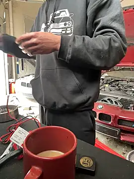 donnuozfutura online show from March 7, 2025, 10:35 am