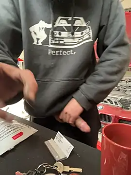 donnuozfutura online show from March 6, 2025, 12:19 pm