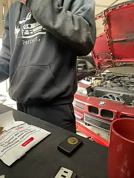 donnuozfutura online show from March 7, 2025, 1:40 pm