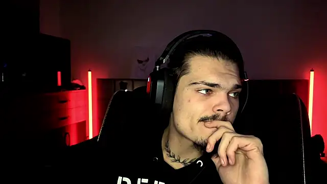 JordanShow online show from November 28, 2025, 3:01 pm