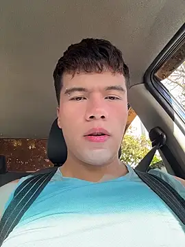 Snapshot of Logan_smith1 chatting on April 22, 2026, 8:37 pm Logan smith1 online show from April 22, 2026, 8:37 pm
