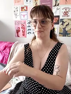 Snapshot of PrincesseMalicia chatting on June 2, 2026, 2:28 pm PrincesseMalicia online show from June 2, 2026, 2:28 pm