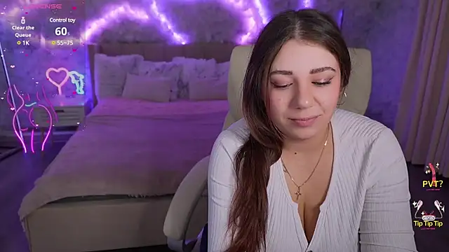 JulietDream online show from March 7, 2025, 6:57 am