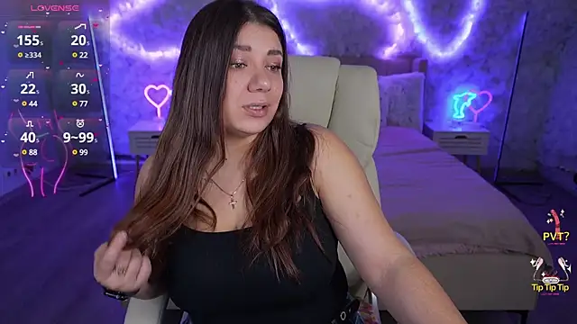 JulietDream online show from March 10, 2025, 6:49 am