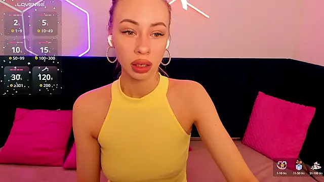 Diana Garrett online show from February 8, 2026, 1:36 am