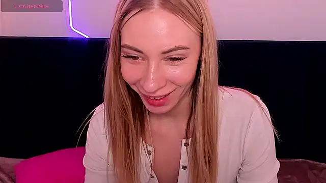 Diana Garrett online show from February 12, 2025, 12:33 pm