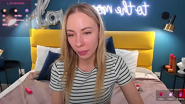 Diana Garrett online show from March 3, 2025, 5:26 am