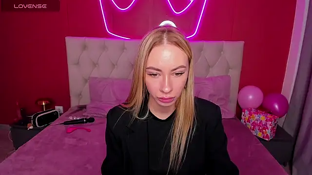 Diana Garrett online show from February 14, 2025, 8:52 am