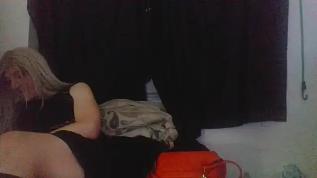 sexyblondetrans online show from October 4, 2025, 9:44 am