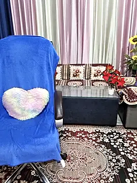 Cute-Raashii online show from April 23, 2026, 11:39 pm