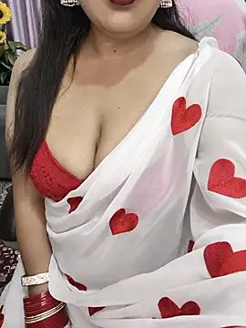 Snapshot of Cute-Raashii chatting on May 23, 2026, 11:26 pm Cute-Raashii online show from May 23, 2026, 11:26 pm