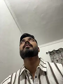 Snapshot of hotboysammy chatting on December 17, 2024, 6:42 pm hotboysammy online show from December 17, 2024, 6:42 pm