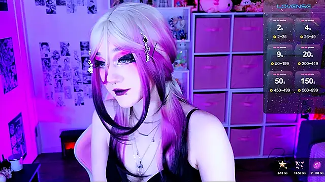 Snapshot of Aki__Ra chatting on January 15, 2026, 8:01 pm Aki Ra online show from January 15, 2026, 8:01 pm