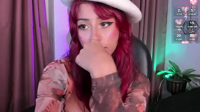 Snapshot of cloe__palmer chatting on March 12, 2025, 12:15 pm cloe palmer online show from March 12, 2025, 12:15 pm