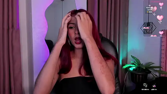 Snapshot of cloe__palmer chatting on March 8, 2025, 12:52 pm cloe palmer online show from March 8, 2025, 12:52 pm