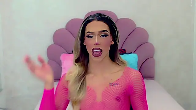 briana sex32 online show from March 3, 2025, 5:05 am