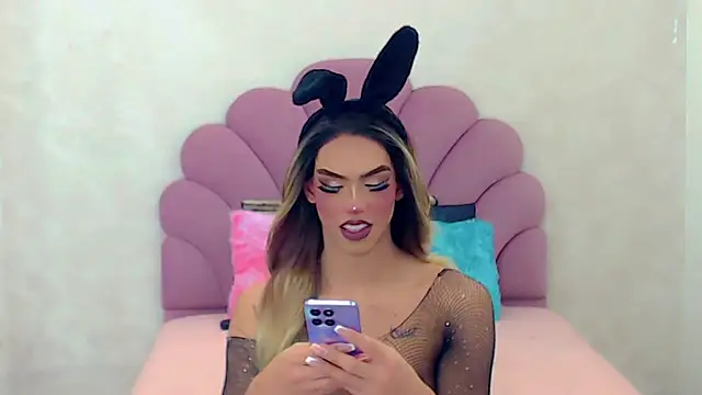 briana sex32 online show from March 9, 2025, 11:46 pm