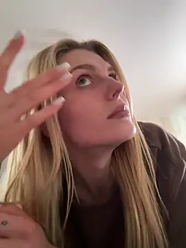 Liya my online show from April 4, 2026, 1:06 pm