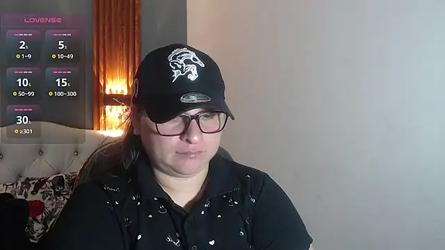 Snapshot of katty_femdom chatting on March 18, 2026, 9:23 am katty femdom online show from March 18, 2026, 9:23 am