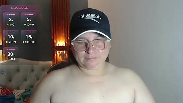 Snapshot of katty_femdom chatting on June 29, 2026, 9:16 am katty femdom online show from June 29, 2026, 9:16 am