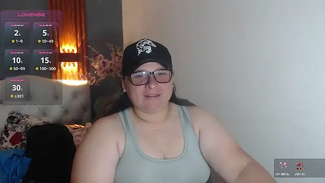 Snapshot of katty_femdom chatting on April 15, 2026, 12:21 pm katty femdom online show from April 15, 2026, 12:21 pm