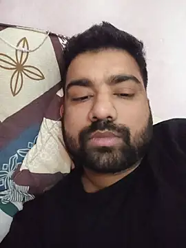 Snapshot of L9vefromAkhil chatting on January 13, 2026, 8:18 am L9vefromAkhil online show from January 13, 2026, 8:18 am