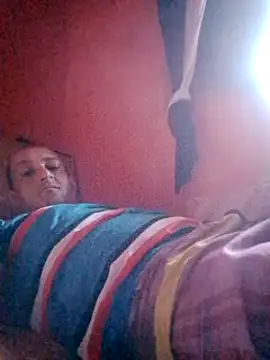 Fabiocapao01 online show from December 3, 2024, 9:28 am