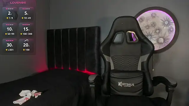 khriss brown online show from October 1, 2025, 8:57 pm