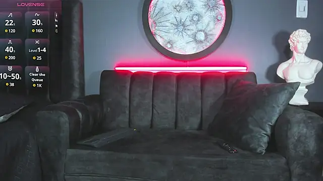 khriss brown online show from February 12, 2025, 9:43 pm