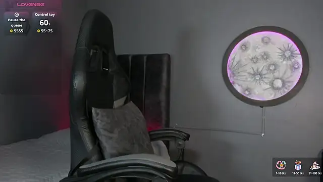 khriss brown online show from October 2, 2025, 9:07 pm