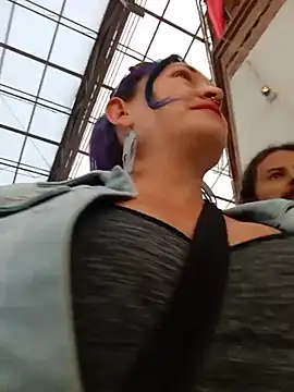 sophie banger online show from February 3, 2026, 10:37 pm