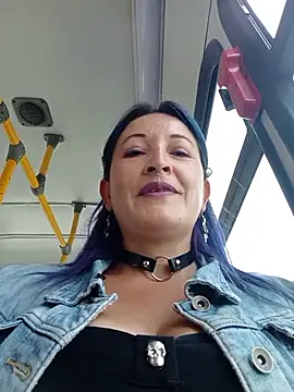 sophie banger online show from February 12, 2026, 6:51 pm