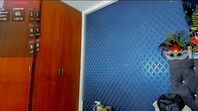 leondevereda online show from March 14, 2025, 4:43 am